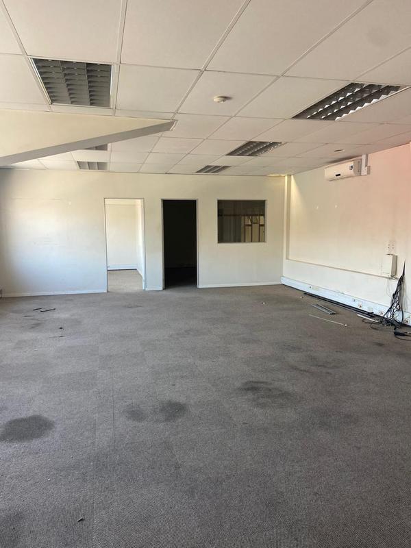 To Let commercial Property for Rent in North End Eastern Cape